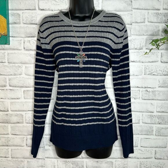 Kim Rogers Gray & Navy Striped Knit Sweater Size Medium - Picture 1 of 5